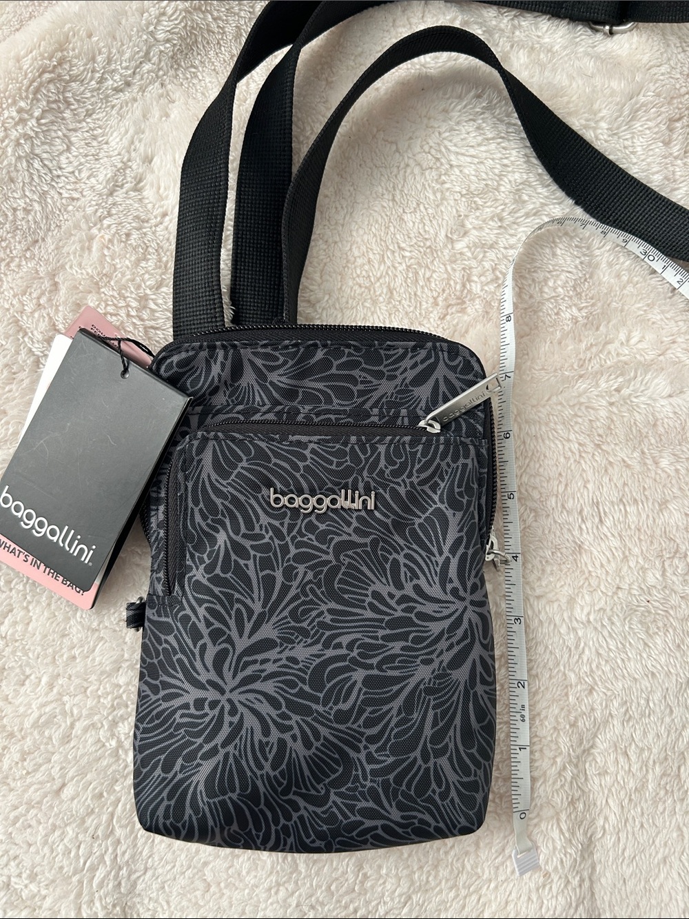 Baggallini Black Floral-Print Crossbody Bag